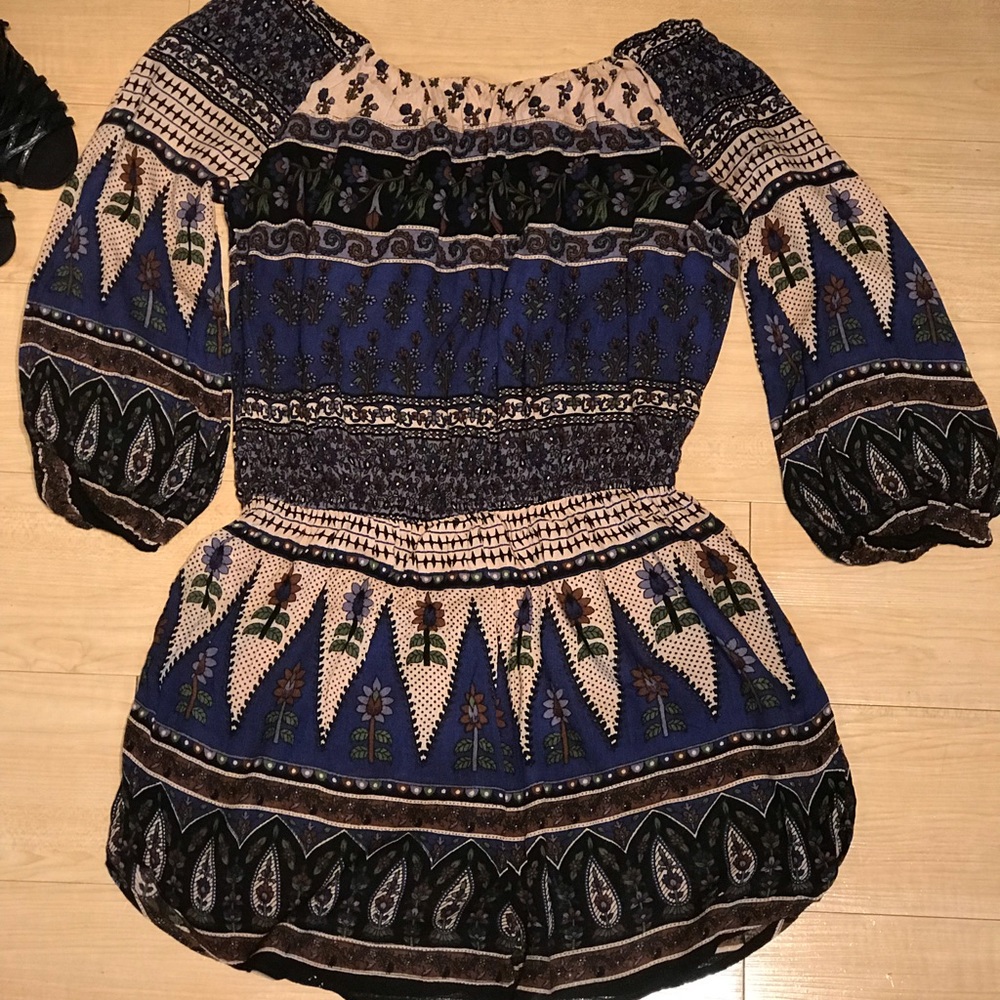 Multi Color Long Sleeve Romper. - Picture 2 of 3